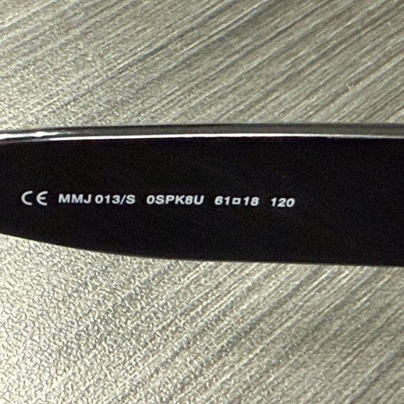 Preloved Marc by Marc Jacobs Sunglasses - Picture 3 of 4